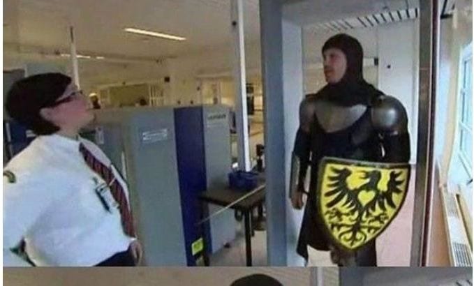 Hilarious Airport Photos Sogoodly